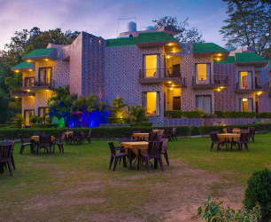 Clarissa Resort