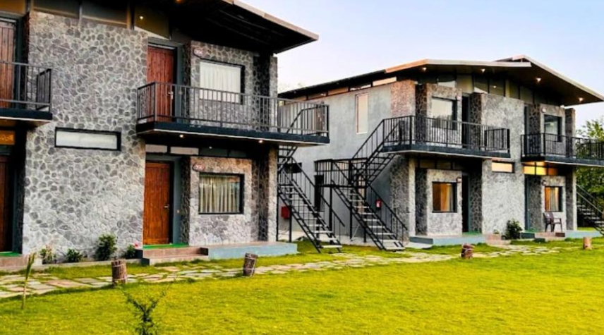 Corbett-Machaan-Resort