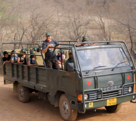 Corbett Jeep Safari